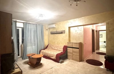 Alquiler de un amplio apartamento de 3 habitaciones, 72 m², Bucarest, Rumanía